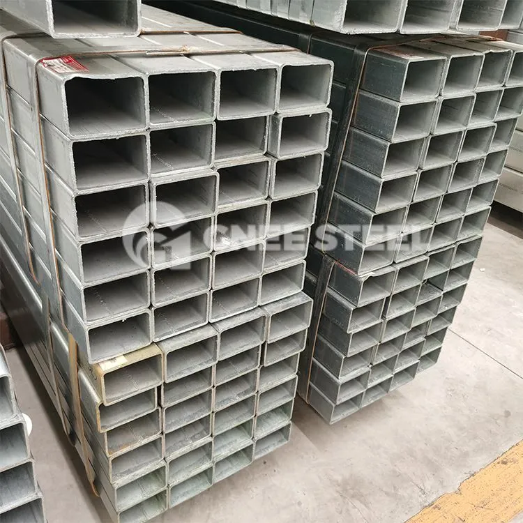 Прямокутна труба A513