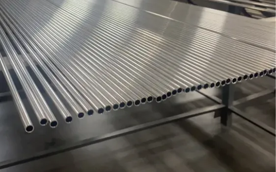 Великий діаметр спіральна зварена гаряча кругла квадратна прямокутна металева безшовна сталева труба